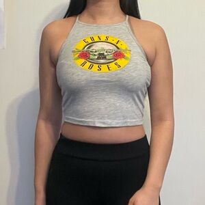 🎸 Guns N’ Roses Gray Halter Crop Tank – Size 4 🎸